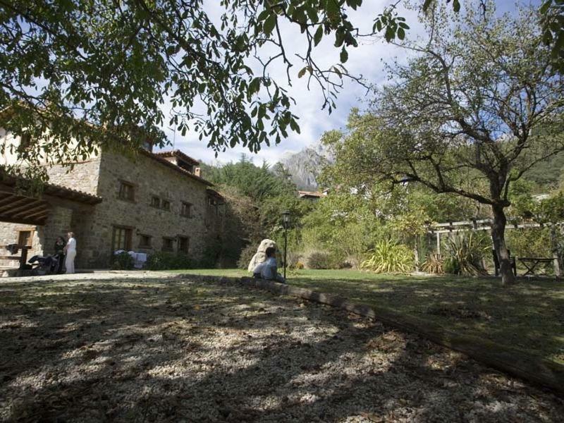 La Yosa De Arguebanes Villa Exterior photo